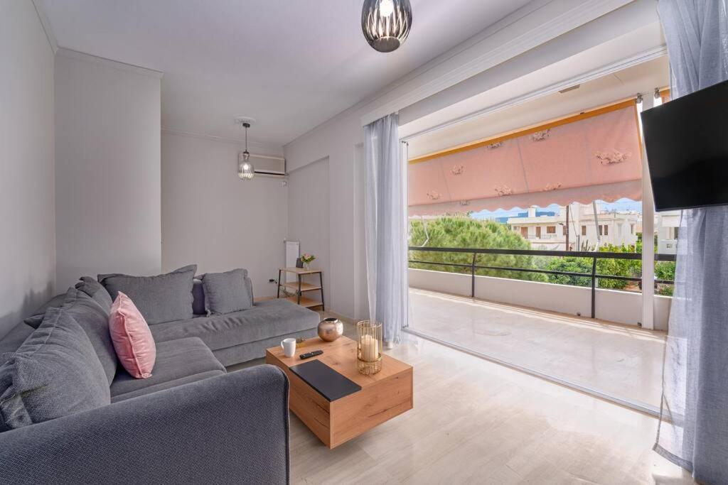 Peaceful 2 Bedroom In Glyfada Center Athen Eksteriør billede