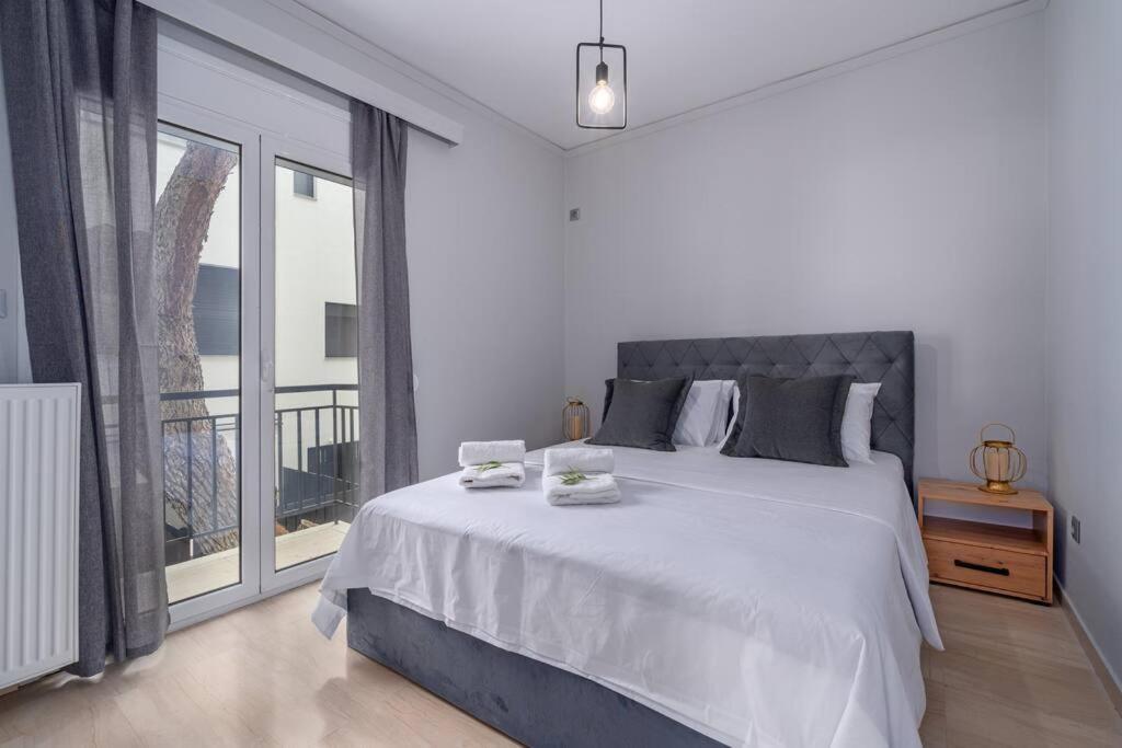 Peaceful 2 Bedroom In Glyfada Center Athen Eksteriør billede